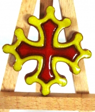 croix occitane magnet diamètre 5 émaillée jaune et rouge